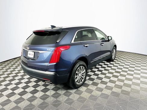 Used 2018 Cadillac XT5 Luxury w/ Driver Awareness Package AWD/4WD image 10