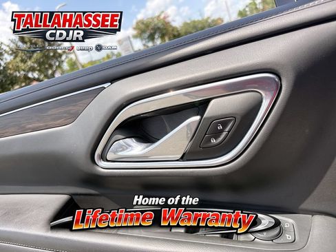 Used 2023 Chevrolet Tahoe LS RWD image 15