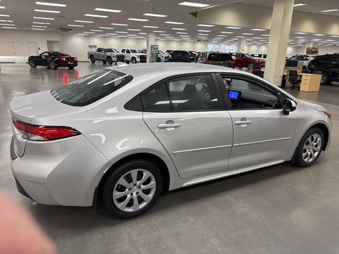 Certified 2023 Toyota Corolla LE image 8
