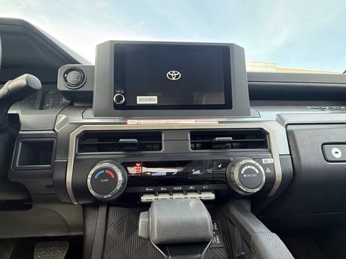 New 2026 Toyota Tacoma SR5 AWD/4WD image 9