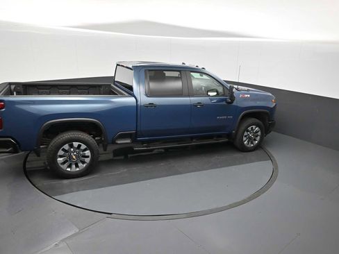 New 2026 Chevrolet Silverado 2500 Custom w/ Custom Value Package AWD/4WD image 13