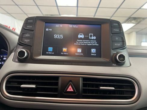 Used 2019 Hyundai Kona Limited FWD image 29