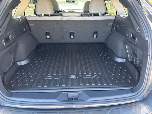 Certified 2025 Subaru Outback Limited AWD/4WD image 18