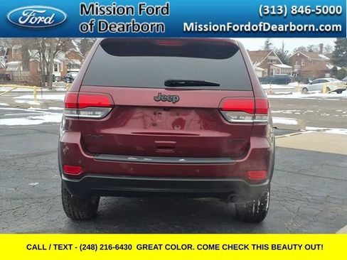 Used 2020 Jeep Grand Cherokee Laredo image 5