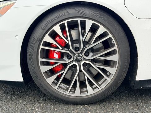 Used 2025 Audi S e-tron GT Prestige w/ Prestige Package image 28