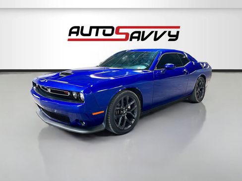Used 2022 Dodge Challenger R/T w/ Plus Package image 3