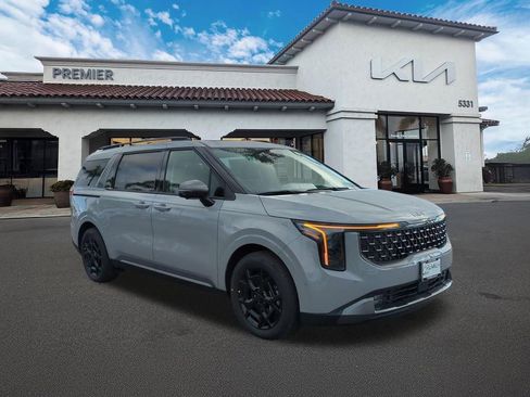 New 2026 Kia Carnival SX image 2