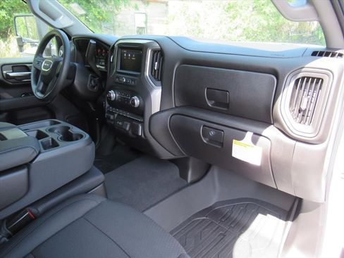New 2026 GMC Sierra 2500 Pro w/ 1SA Pro Safety Plus Package image 11