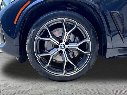 Used 2023 BMW X5 sDrive40i w/ M Sport Package RWD image 11