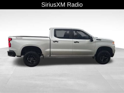 Used 2021 Chevrolet Silverado 1500 Custom Trail Boss w/ LPO, Dark Essentials Package AWD/4WD image 9