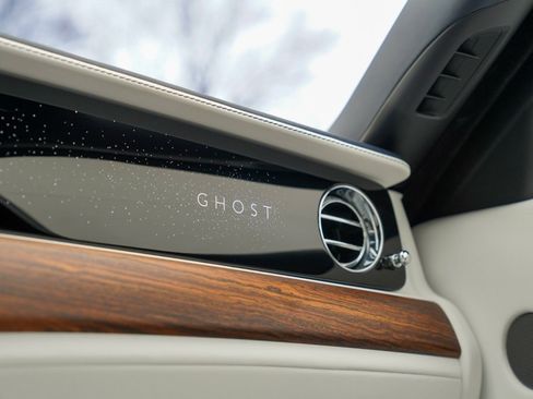 Certified 2022 Rolls-Royce Ghost image 48