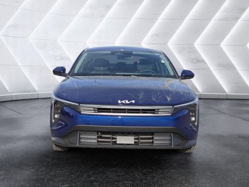 Used 2025 Kia K4 LXS image 7
