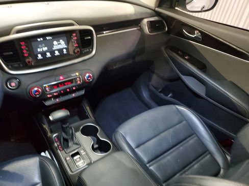 Used 2020 Kia Sorento EX FWD image 14