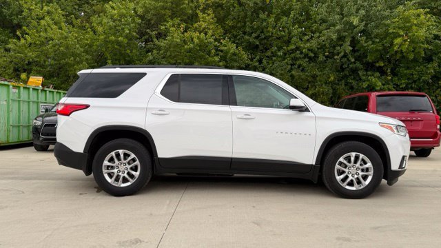 Used 2021 Chevrolet Traverse LT AWD/4WD image 2