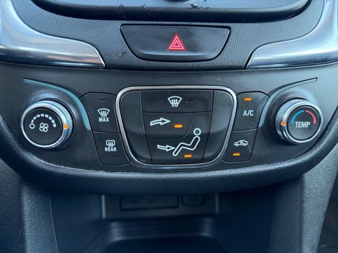 Used 2021 Chevrolet Equinox LT AWD/4WD image 25