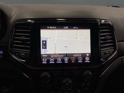 Used 2021 Jeep Grand Cherokee Limited w/ Trailer Tow Group IV image 10