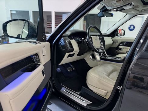 Used 2018 Land Rover Range Rover Long Wheelbase Autobiography image 11