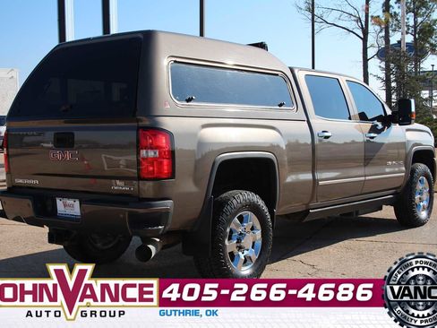 Used 2015 GMC Sierra 2500 Denali w/ Duramax Plus Package image 14