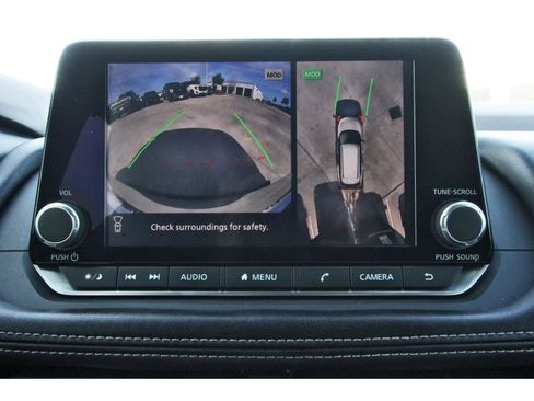 Used 2021 Nissan Rogue SL FWD image 24