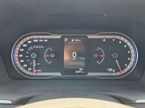 Used 2024 Hyundai Santa Cruz SE FWD image 29