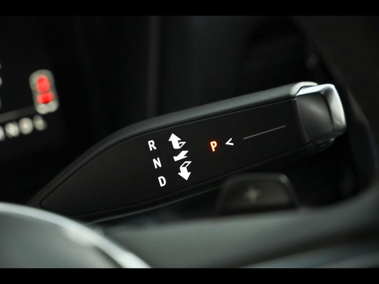 Used 2025 GMC Terrain Elevation w/ Elevation Premium Package AWD/4WD image 35