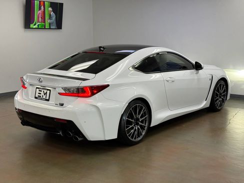 Used 2015 Lexus RC F w/ Performance Package RWD image 9
