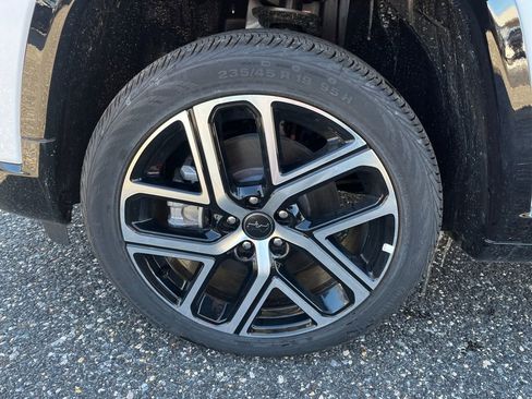 New 2025 Jeep Compass Limited w/ Elite Group image 29