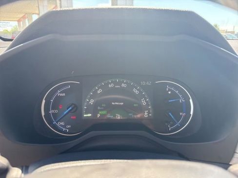 Used 2025 Toyota RAV4 XLE w/ Convenience Package AWD/4WD image 13