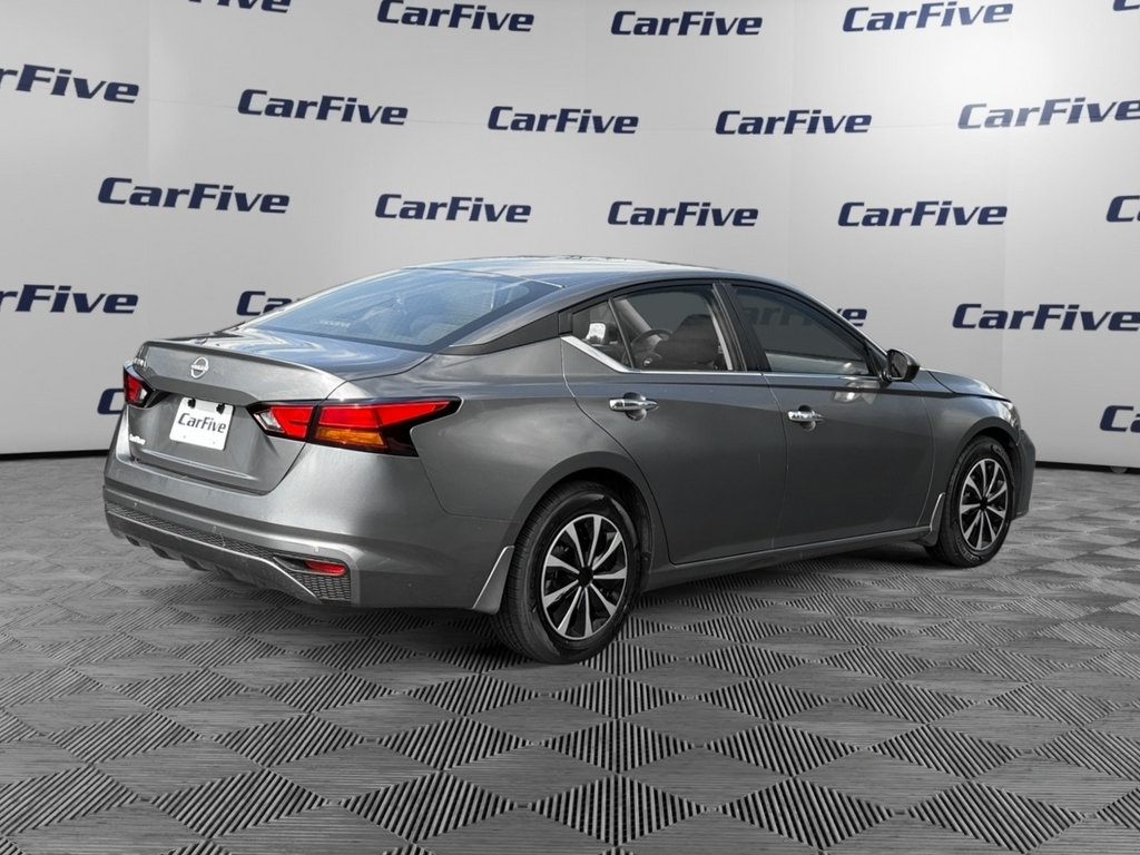 Used 2024 Nissan Altima 2.5 S FWD image 6