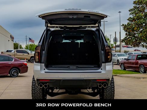 Used 2024 Chevrolet Tahoe Premier image 8