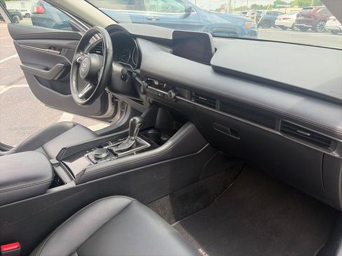 Used 2024 MAZDA MAZDA3 s FWD image 32