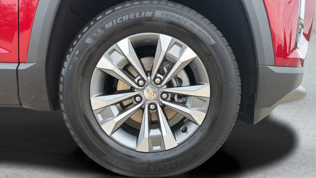 Used 2026 Chevrolet Equinox LT w/ Convenience Package II AWD/4WD image 7