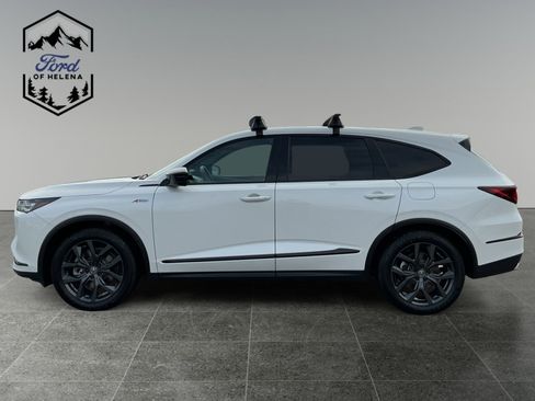 Used 2022 Acura MDX A-Spec image 2