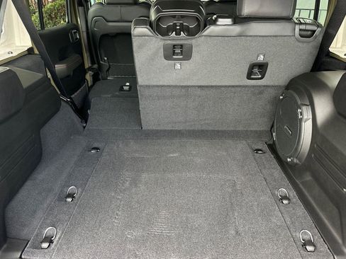 New 2026 Jeep Wrangler Unlimited Rubicon w/ Safety Group image 12