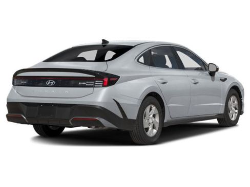 Used 2026 Hyundai Sonata SE FWD image 5