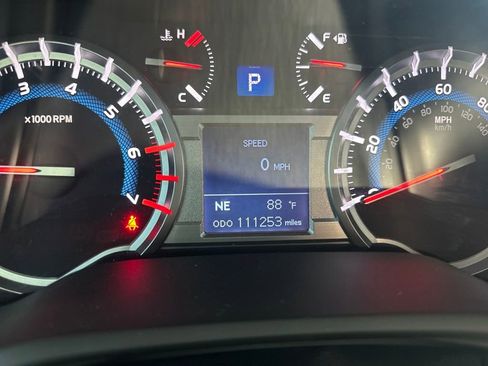 Used 2016 Toyota 4Runner Limited image 17