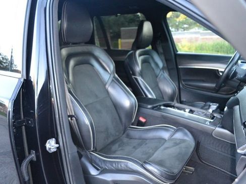 Used 2019 Volvo XC90 T6 R-Design w/ Protection Package image 27