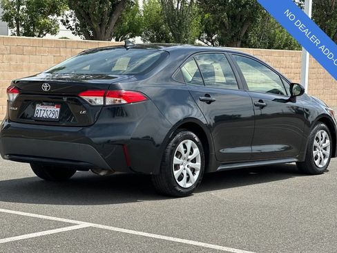 Used 2021 Toyota Corolla LE FWD image 4