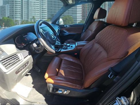 Used 2023 BMW X5 M50i w/ Executive Package image 13