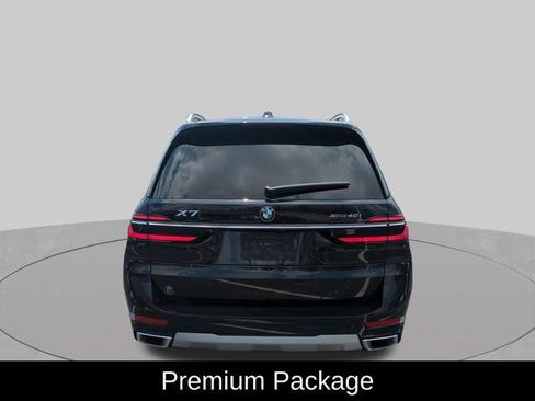 Used 2025 BMW X7 xDrive40i AWD/4WD image 7