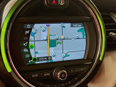 Used 2021 MINI Cooper SE w/ 6.5" Touchscreen Package FWD image 22