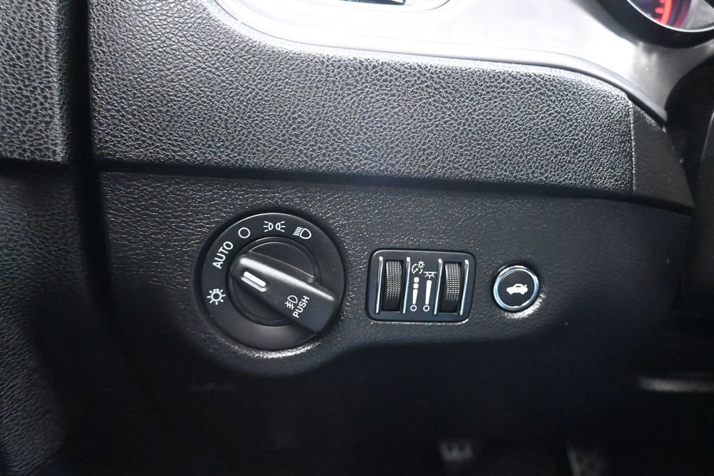 Used 2023 Dodge Charger Scat Pack RWD image 25