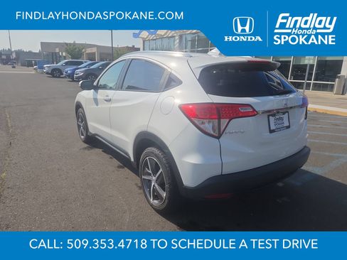 Used 2022 Honda HR-V EX image 3