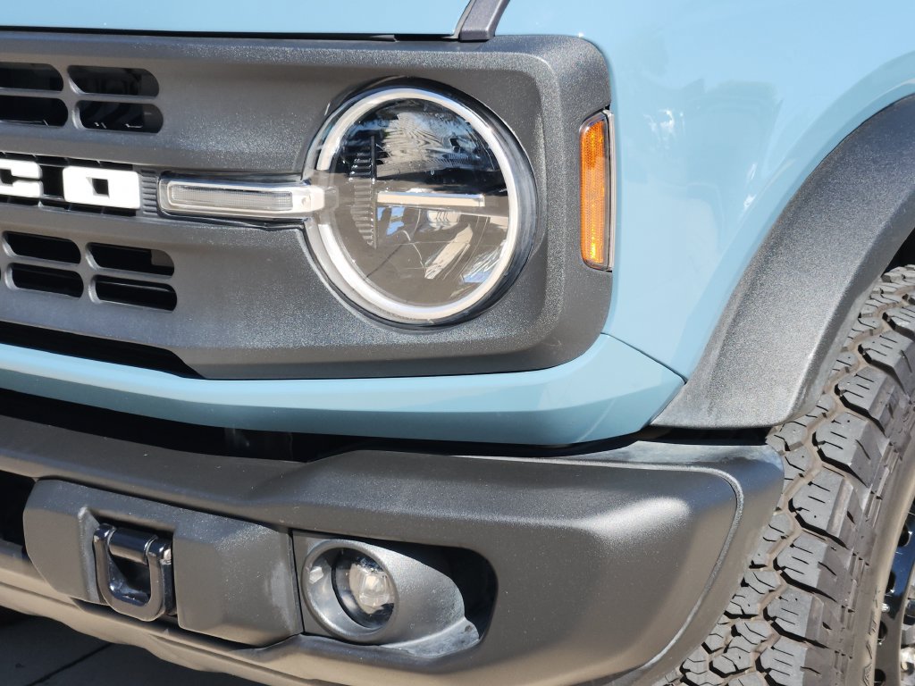 Used 2023 Ford Bronco Black Diamond AWD/4WD image 17