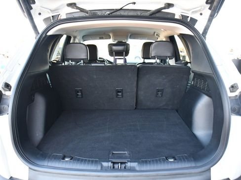 Used 2021 Ford Escape Titanium image 18