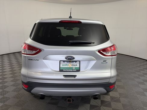 Used 2014 Ford Escape SE image 9