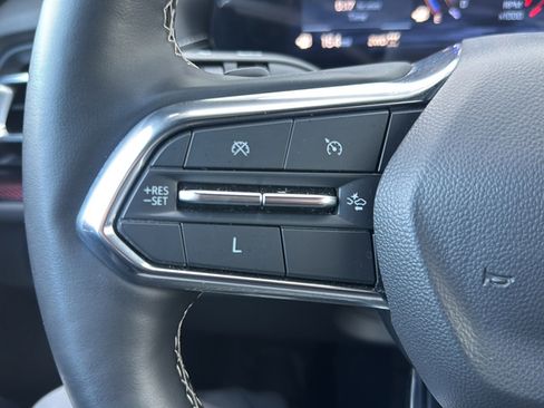 Used 2024 Chevrolet Traverse Z71 w/ LPO, Floor Liner Package image 33