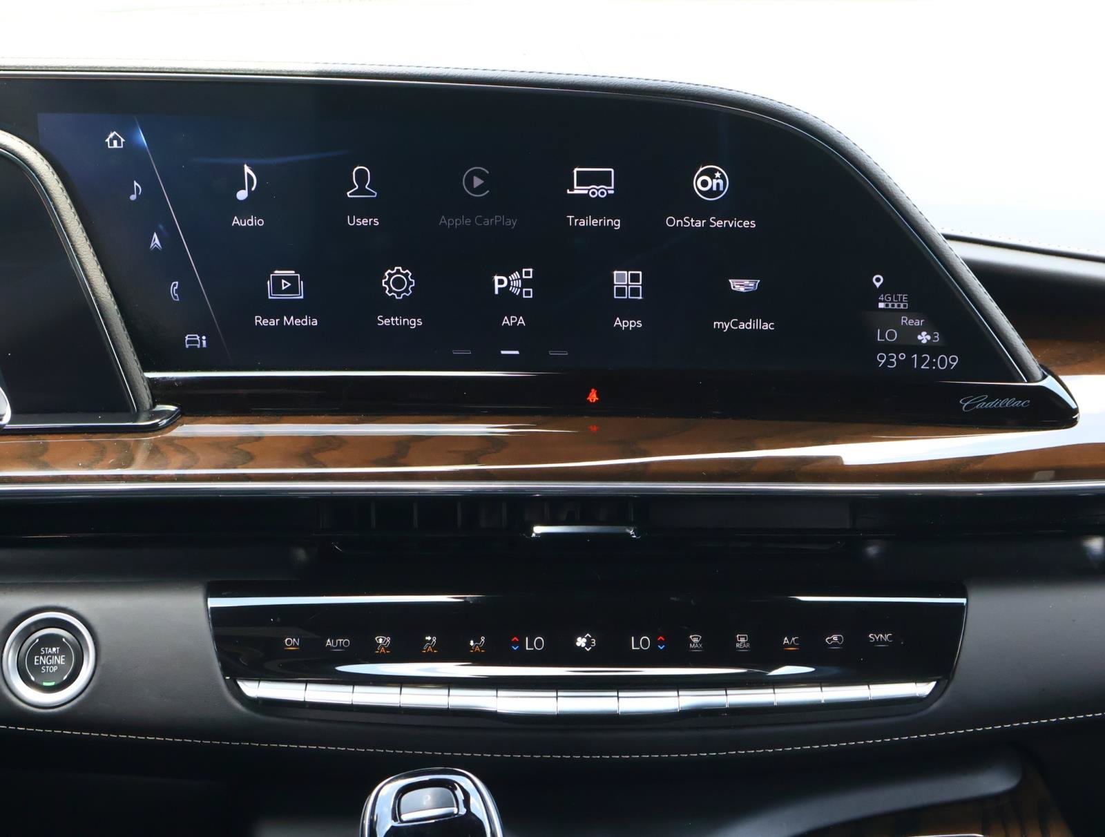 Certified 2024 Cadillac Escalade ESV Premium Luxury Platinum AWD/4WD image 17
