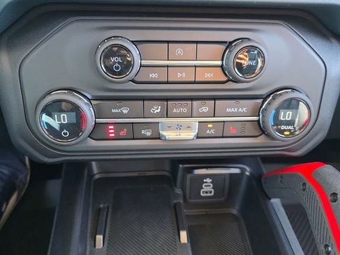 New 2026 Ford Bronco Heritage Edition AWD/4WD image 20