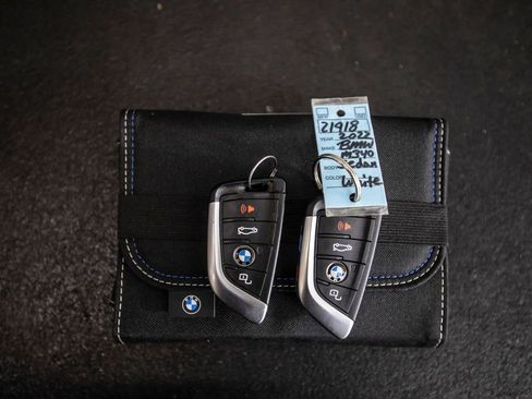 Used 2022 BMW M340i xDrive AWD/4WD image 53